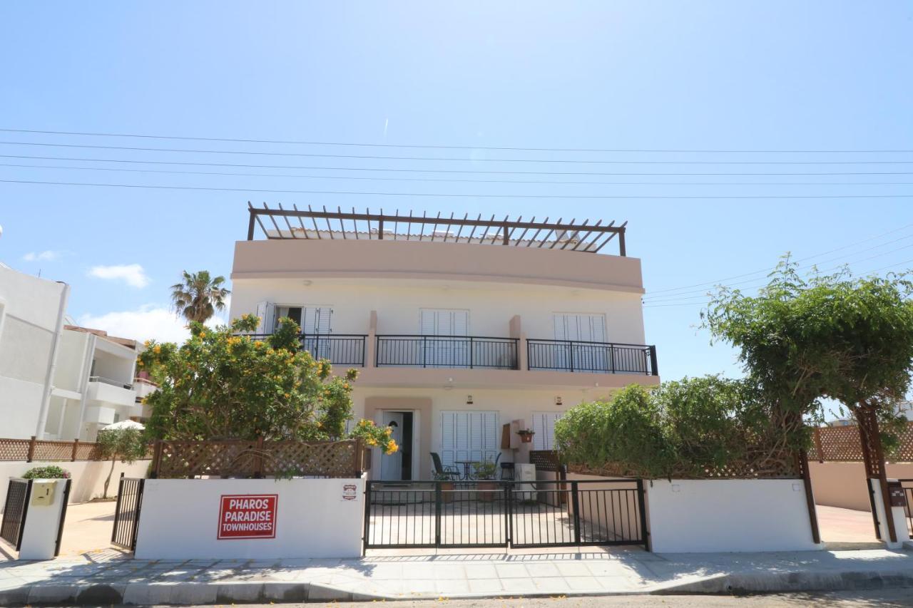 The Paradise Townhouses By Taimoura Paphos Bagian luar foto
